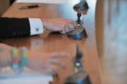 2020 müssen die Urner darüber befinden, wer in Zukunft im Landratssaal mit entscheiden darf. (Bild: Urs Hanhart (Altdorf, 8. Juni 2016))