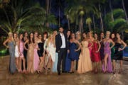 20 Frauen kämpfen um das Herz des Bachelors: (Bild: 3+)