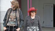 Achtung, die beiden verschrobenen Altrocker Willi und Wanda haben ihre Ohren überall.