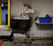 Durch den Brand entstand im Wäschehaus ein Sachschaden von mehreren tausend Franken. (Bild: Kapo SG)