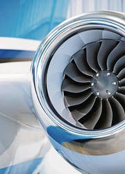 Die Stanser Pilatus-Flugzeugwerke fertigen auf einer Maschine der Starrag Group Aluminiumstrukturteile des neuen Businessjets PC-24. (Bild: pd)