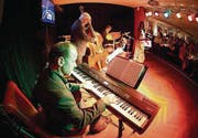 Ein Digitalpiano steht im Jazzkeller. Bald soll ein Flügel dazukommen. (Bild: Andreas Steimer)