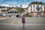 Der Heimatschutz fordert den Kauf dieser Häuser durch die Stadt. (Bild: Urs Bucher)