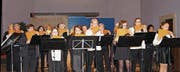 In der Panflötengruppe Da Capo spielen Schülerinnen genauso wie Seniorinnen. (Bild: Vroni Krucker)