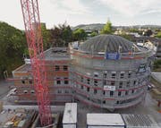 Die neue Moschee an der Rosenstrasse vereint westliche quadratförmige und orientalisch runde Elemente. So etwa eine Kuppel, die aus 100 Tonnen Massivbeton gebaut ist und einen Durchmesser von 18,7 Metern hat. (Bild: pd)
