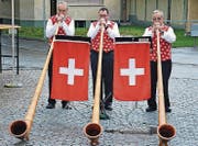 Das «Alphorntrio vom Eselschwanz» hat die St. Margrether Gwerbler zur Eröffnung begrüsst.