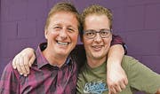 Erich Eicher (l.) wurde nach 17 Jahren als Präsident zum Ehrenmitglied. Die Geschicke des Vereins leitet nun Lukas Tanner. (Bild: pd)