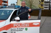 Mathias Kuhn wird am 31. Januar zum letzten Mal dienstlich ein Polizeiauto nutzen. (Bilder: Beat Lanzendorfer)