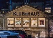 Seit 1888 gibt es das Klubhaus, seit 1981 ist hier der Spanierverein beheimatet. Für die Bevölkerung ist der Hogar Espanol ein beliebter Treppunkt, für die Spanier ist es weit mehr: Es ist ihr "hogar", ihr Heim. (Bild: Michel Canonica (Michel Canonica))