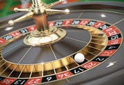 Der Traum vom schnellen Reichtum endet für manche im Albtraum einer Glücksspielsucht. (Bild: Depositphotos/Sashkin7.)