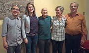 Von links: Pater Justin Mat, Pastoralassistentin Ramona Casanova, Jubilar Leo Bühler, Ruth Widmer und Präsident Philipp Hautle. (Bild: pd)