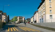 So soll die Verzweigung der Teufener und Riethüslistrasse neu aussehen. Die Bahn biegt hier neu nach rechts in die Riethüslistrasse ein. Die neue AB-Haltestelle Riethüsli liegt dann oben an dieser Strasse zwischen der VBSG-Endstation Riethüsli und dem Gewerblichen Berufsschulzentrum. (Bild: Visualisierung: Appenzeller Bahnen)