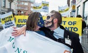 In Brüssel gab es gestern Proteste gegen die Nutzung von Glyphosat. (Bild: Stephanie Lecoq/EPA)