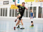 Rückraumspieler Jonas Meier beim Abschuss. (Bild: FH)