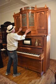 Fredy K. lebte für Musikautomaten wie dieses Orchestrion aus den 1920er-Jahren, sein Lieblingsstück. (Bild: Anina Rütsche)