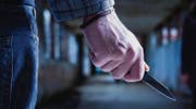 Messerstecherei in Rickenbach: Drei Angeklagten wird versuchte vorsätzliche Tötung vorgeworfen. Ihnen drohen mehrjährige Haftstrafen. (Bild: Fotolia)