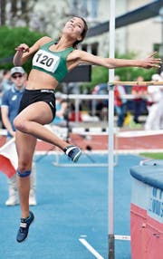 Alicia Thalmann beim Hochsprung. (Bild: Urs Siegwart)