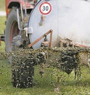Der Dünger aus der Biogas-Anlage sei hochwertig und werde deshalb von Vorarlberger Bauern geschätzt, sagt Peter Nüesch. (Bild: Keystone/Urs Flueeler)