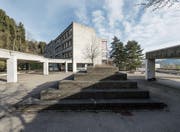 Das Oberstufenschulhaus Zil wurde 1973 eröffnet und seither nicht mehr umfassend saniert. (Bilder: Hanspeter Schiess)