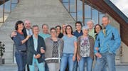 Seit einem Jahr bereitet das Festkomitee unter der Leitung von Eveline Huber (Fünfte von links) das 50-Jahr-Jubiläum der Kirche Lüchingen vor. (Bild: Monika von der Linden)