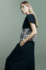 Faire Mode aus St.Gallen: Blouson und Culotte aus der Kollektion des Labels J. Grubenmann. (Bild: PD)