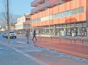 Eine Umfrage in der Bevölkerung ergab: Die meisten Leute fühlen sich sicher. Eine Markierung der Fussgängerübergänge wird dennoch vielfach gewünscht. (Bild: Monika von der Linden)