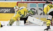 Sicherer Rückhalt: Thurgaus Goalie Janick Schwendener hatte gegen die EVZ Academy alle Hände voll zu tun. (Bild: Mario Gaccioli (Winterthur, 21. Januar 2018))