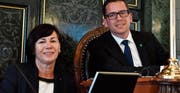 Glücklich nach ihrer Wahl: Imelda Stadler, neu Vizepräsidentin, sowie Ivan Louis, neugewählter Präsident des St. Galler Kantonsrates. (Bild: Regina Kühne)