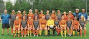 Im Laufe der Vorbereitungen standen sich die B-Juniorinnen und die 2.-Liga-Frauen in einem internen Testspiel gegenüber. (Bild: Walter Züst)
