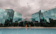 Der Abacus-«Glaspalast» in Wittenbach. (Bild: Benjamin Manser)