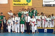 In Flawil gab es jede Menge Medaillen und Podestplätze für die Altstätter Karatekas. (Bild: pd)