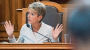 Ständerätin Karin Keller-Sutter ist bei der FDP verantwortlich für das Dossier USR III. Sie ist erleichtert über die Zustimmung der Räte. (Bild: Keystone/Lukas Lehmann)