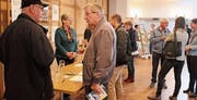 Die erste Tischmesse für ambulante Dienstleistungen stiess auf Interesse. (Bild: Patricia Wichser)