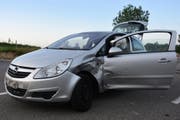 Am Auto entstand Sachschaden von noch unbekannter Höhe. (Bild: KAPO)