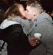 Elena und Mario, zwei stolze und verliebte Flawiler. (Bilder: Christoph Heer)