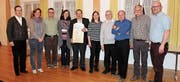 Pfarradministrator Peter Maier, Doris Huser, Robert Näf, Anna Voscek, Hermann Alpiger, Franziska Looser, Pfarrer Emil Hobi, Erwin Huber, Erich Eugster, Michael Nolle (von links). (Bild: PD)