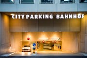 Die Tiefgarage unter der Fachhochschule ist das zuletzt realisierte Projekt der Cityparking AG. (Bild: Urs Bucher)