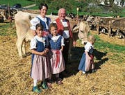 Hat die Experten in Krinau am meisten beeindruckt: «Glenardo»-Tochter «Zeisi» von David und Andrea Roth-Bleiker aus Kengelbach. (Bild: Anna Gasser)