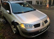 Am Ende musste das Auto abgeschleppt werden. (Bild: stapo)