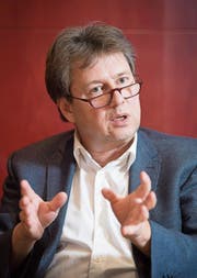 Zuwanderer sollen sich an Kosten beteiligen, die sie verursachen, sagt Reiner Eichenberger. (Bild: Urs Bucher)