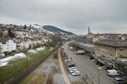 Unter dem Güterbahnhof-Areal ist ein unterirdischer Kreisel mit Ein- und Ausfahrt geplant. (Bild: Benjamin Manser, 16. März 2016)