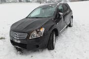 Am Auto entstand Sachschaden in der Höhe von mehreren tausend Franken. (Bild: Kapo SG)