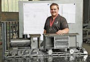 «Alles musste beim ersten Anlauf perfekt passen»: Michael Graf hat an den Swiss Skills der Metallbauer den zweiten Rang belegt. (Bild: pd)