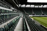 Die Reihen in der Belegschaft des FC St.Gallen lichten sich. (Bild: Mareycke Frehner)