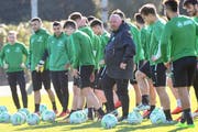 Aus und vorbei: Marco Otero (Bildmitte) hat beim FC St.Gallen nichts mehr zu sagen. (Bild: Andy Mueller/freshfocus (freshfocus))