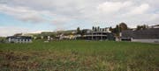 Neben den Firmen Cicor (links), der Schreinerei Tobler und der Sonderegger AG (Gebäude rechts) wird sich die Landi im Gebiet Gebenloo niederlassen. (Bilder: Simon Dudle)