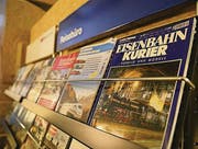 Auch Eisenbahnliteratur ist in der neuen Abteilung ausgestellt.