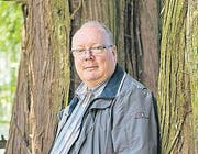 Werner Aeschbacher Experimentalmusiker auf dem Schwyzer- und anderen Örgeli. (Bild: Coralie Wenger)