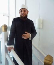 Imam Kabil Idrizi in der arabischen Moschee in Wil. (Bild: Daniel Wallimann)