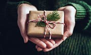Die Spendenaktion OhO ist für Ostschweizer, die Not leiden, ein besonderes Weihnachtsgeschenk. (Bild: Fotolia)